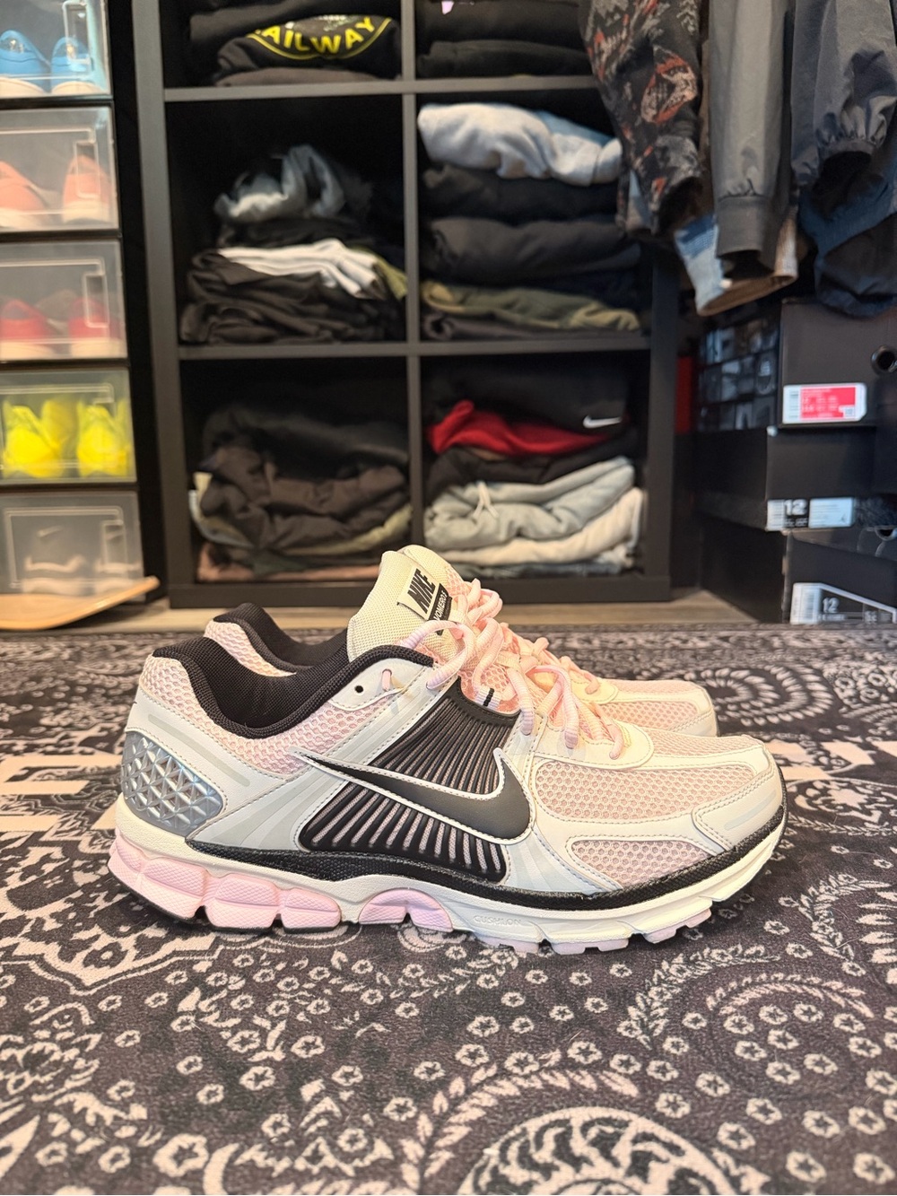 Nike Vomero 5
